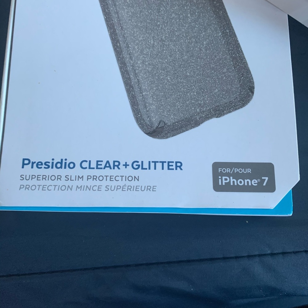 Iphone 7 Case And Screen Protector Bundle - image 5